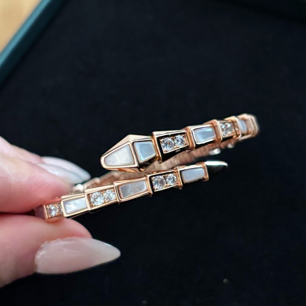 Made in italy stainless steel. Very high quality bracelet